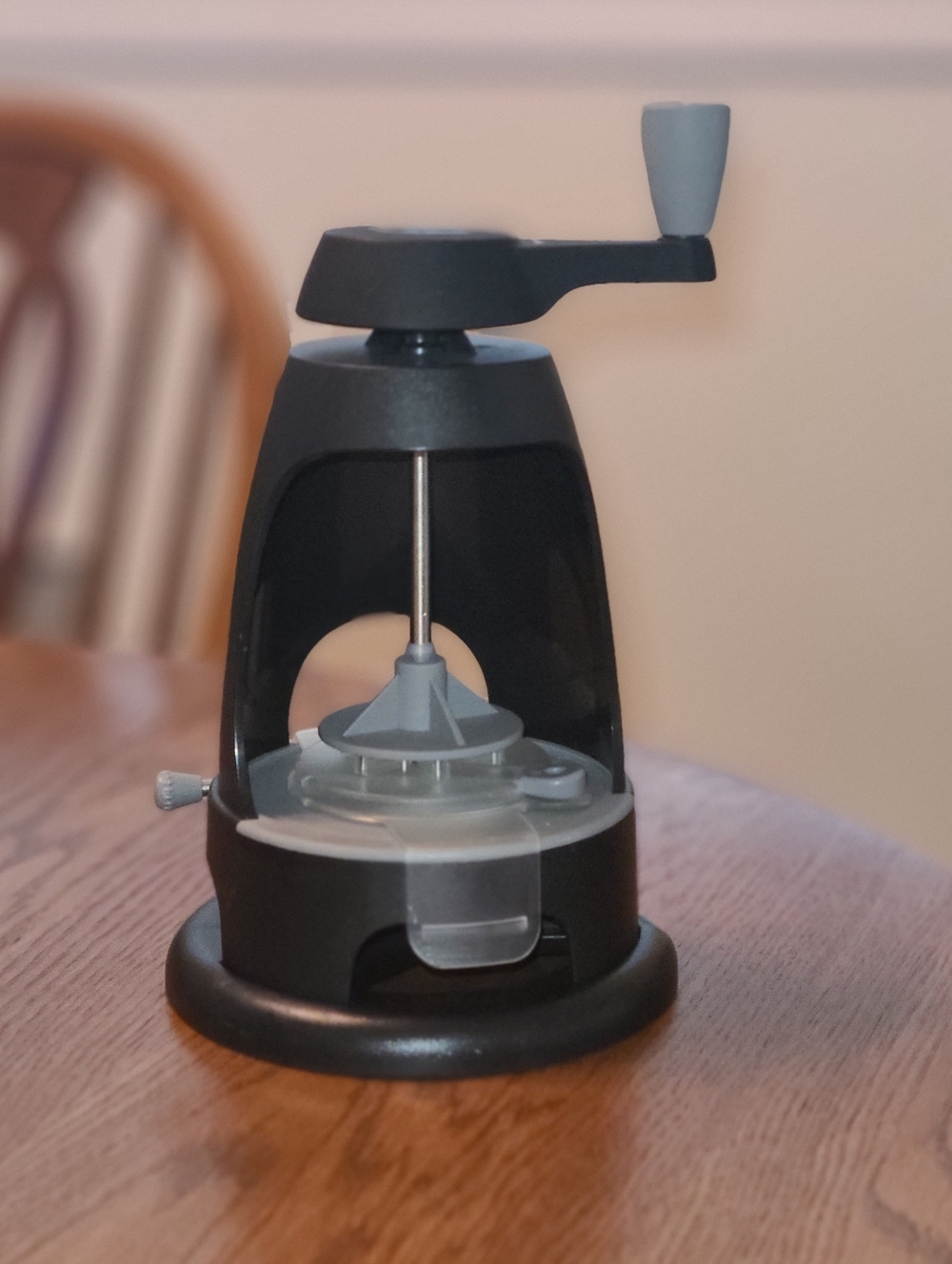 Pampered Chef Veggie Twirl & Curl / Spiralizer
